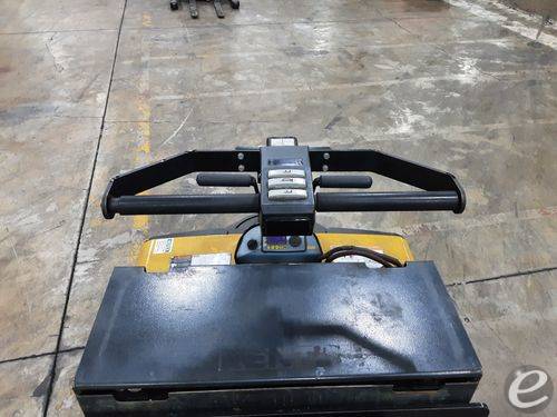 2014 Yale MPC080