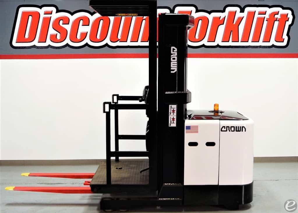 2005 Crown SP3420-30