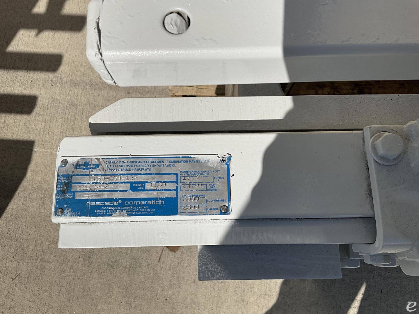 Cascade 15D-CCB-135 Carton Clamp