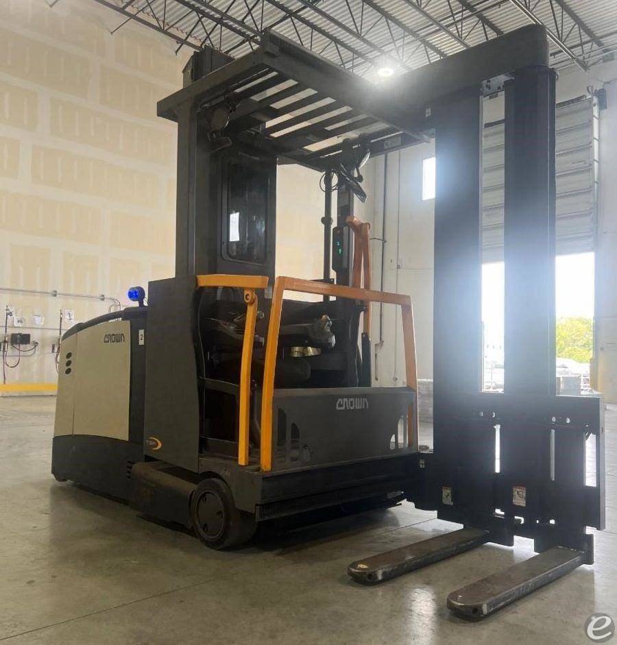 2017 Crown TSP6500-33 Electric Fork...