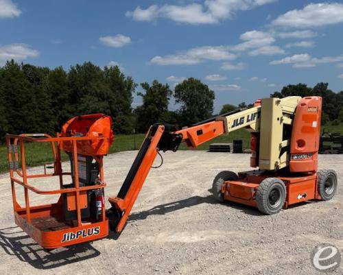 2018 JLG E300AJP