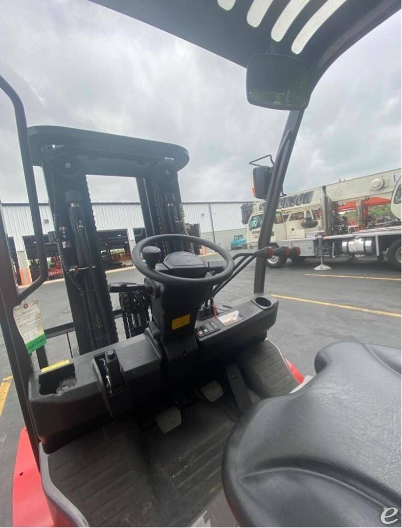 2022 Manitou MI40G