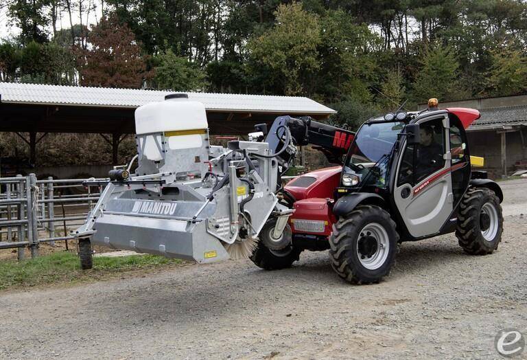 2025 Manitou 2 IN 1 SWEEPER