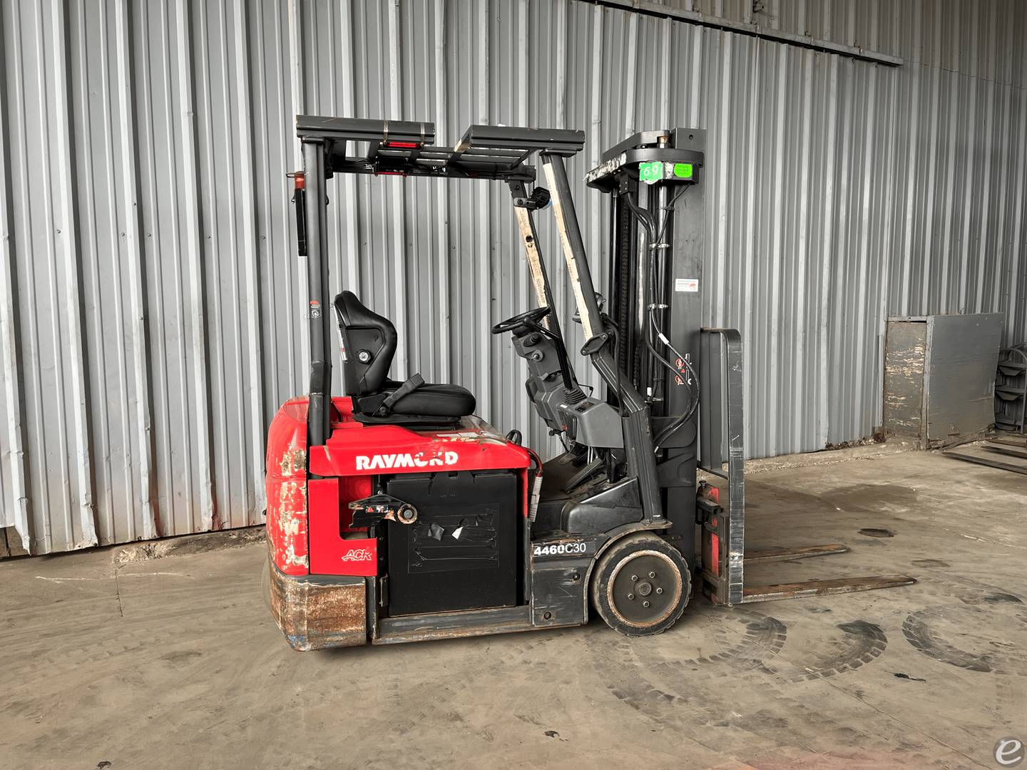 2021 Raymond 4460-C30 Electric Fork...