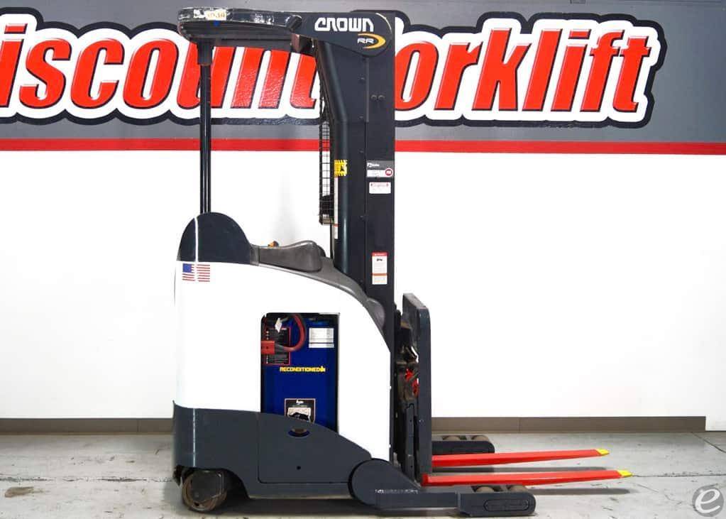 2001 Crown RR 5220-45 Electric Reac...