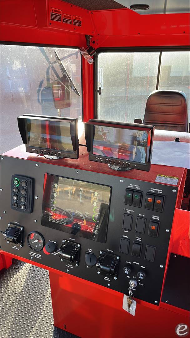 2024 Shuttlewagon NVX5025