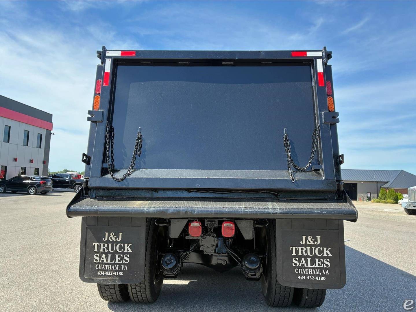 2020 Mack GRANITE 64FR
