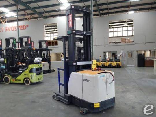 2019 Crown SP4050-30