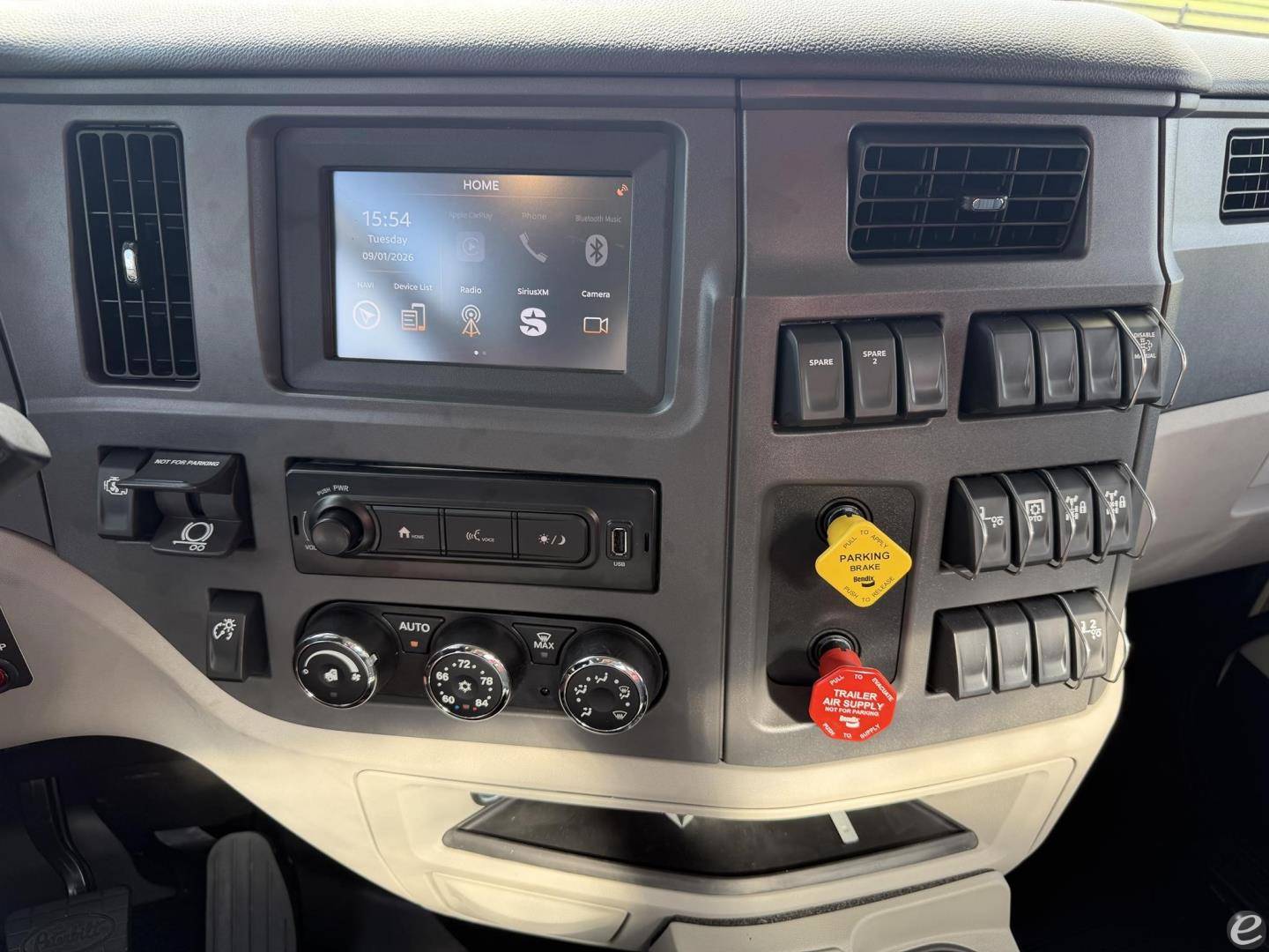 2027 Peterbilt 567
