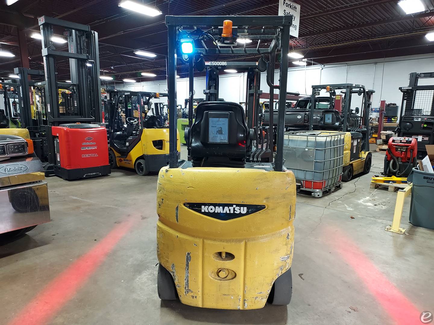 2017 Komatsu FB25SHU-6 Electric Forklift - 123Forklift