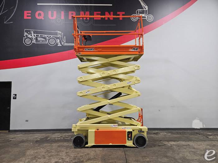 2014 JLG 3248RS