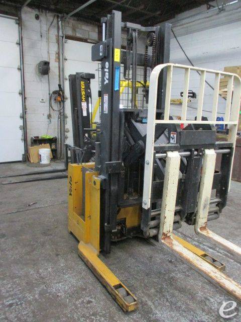 1998 Yale MRW030LCN12TS083
