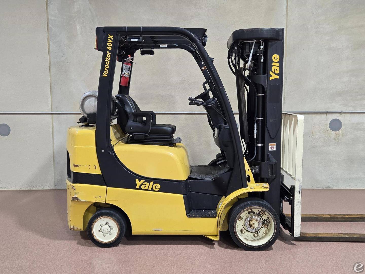 2020 Yale GLC060VX