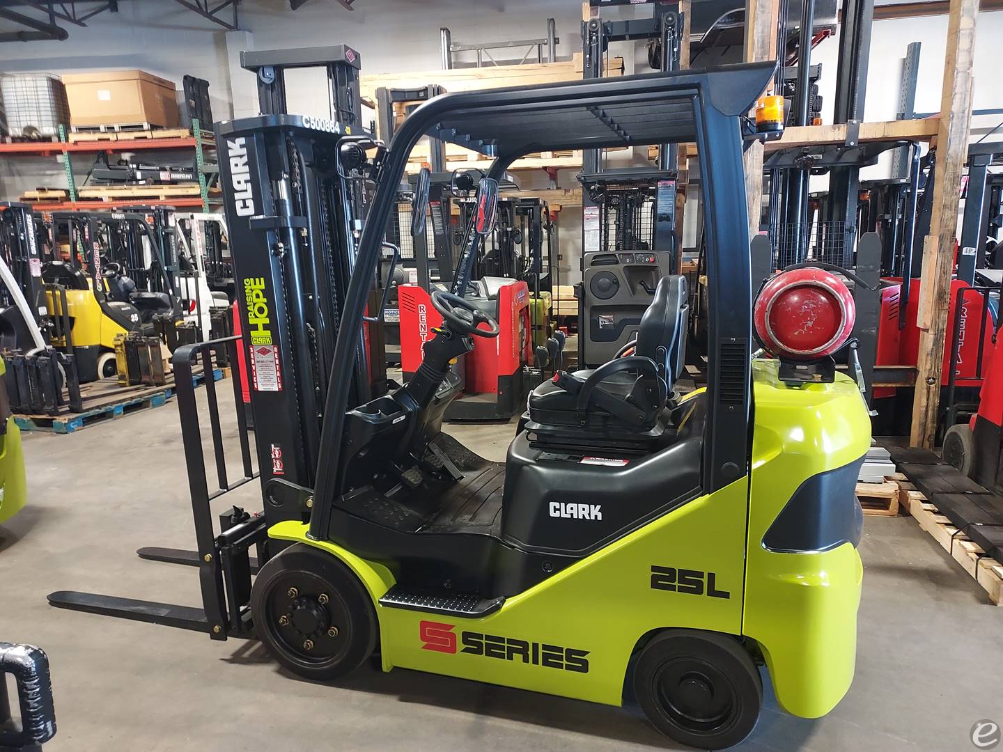2022 Clark S25C LP Gas Forklift - 123Forklift