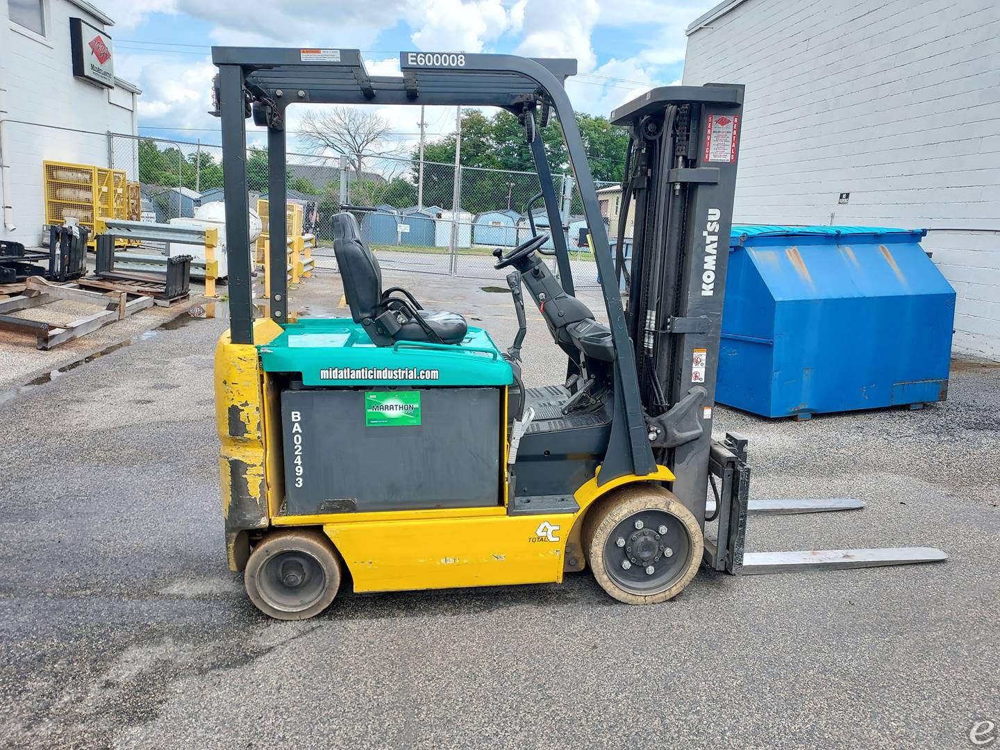 2016 Komatsu FB30SHU-6
