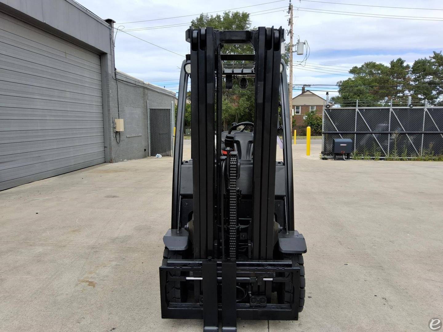 2010 Yale GLP040SVX