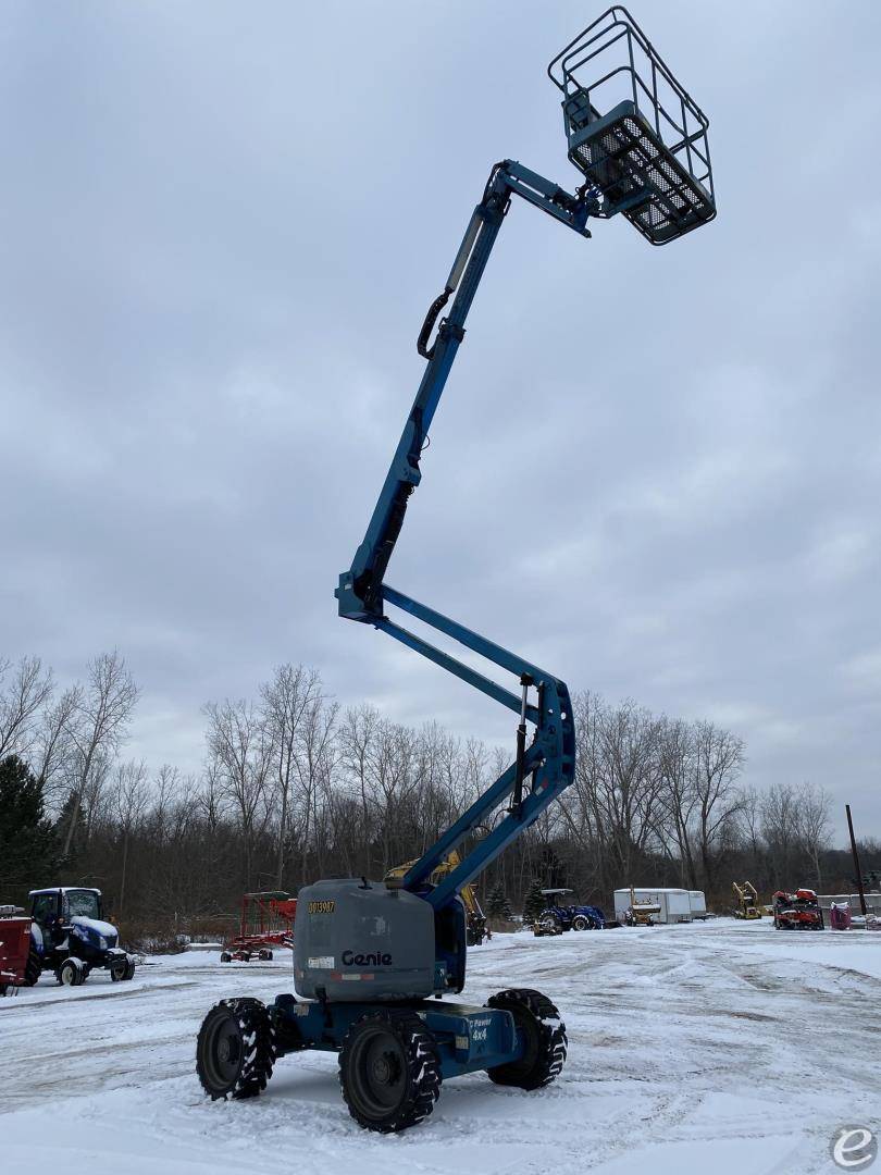 2012 Genie Z45/25J