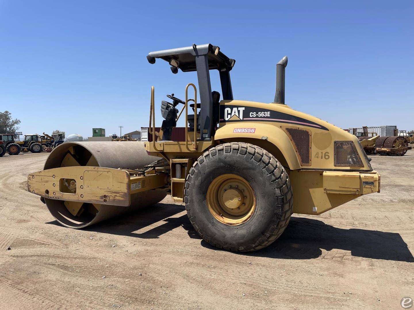 2003 Cat CS-563E
