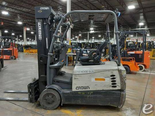 2016 Crown SC5245-40 Electric Forklift - 123Forklift