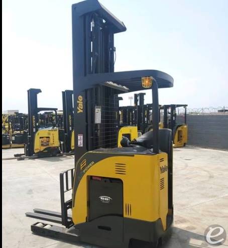 2014 Yale NR045EB Electric Reach Tr...