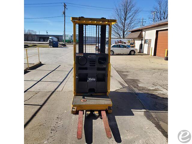 2016 Yale OS030EF Electric Order Picker - 123Forklift