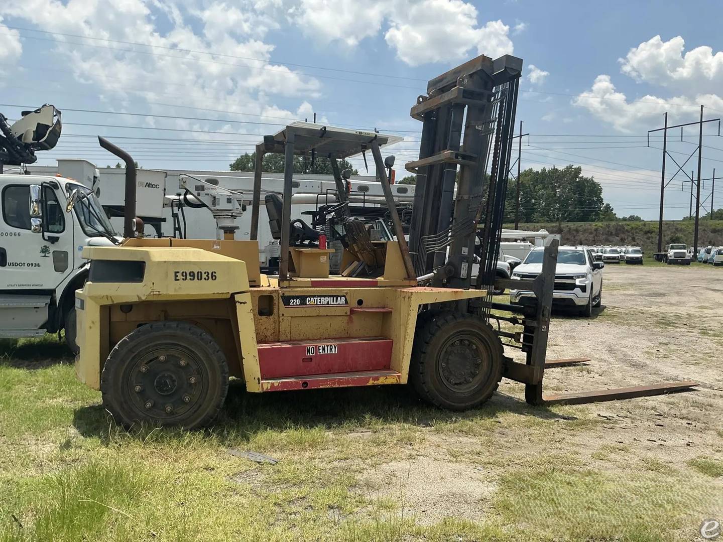 2006 Cat DP100