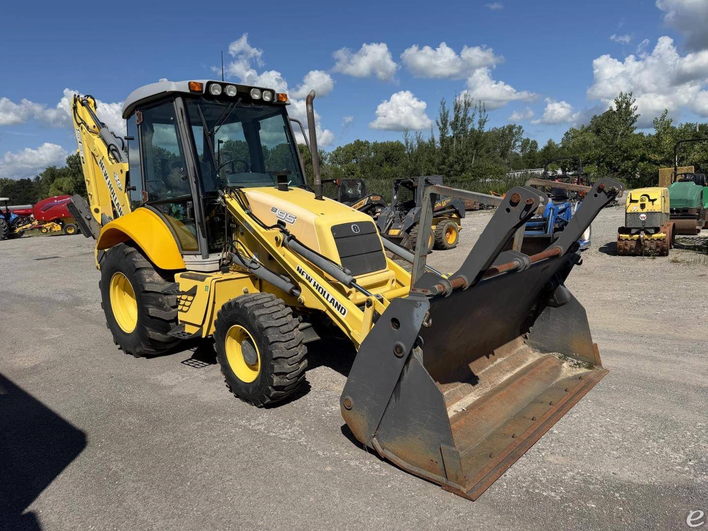 2006 New Holland B95