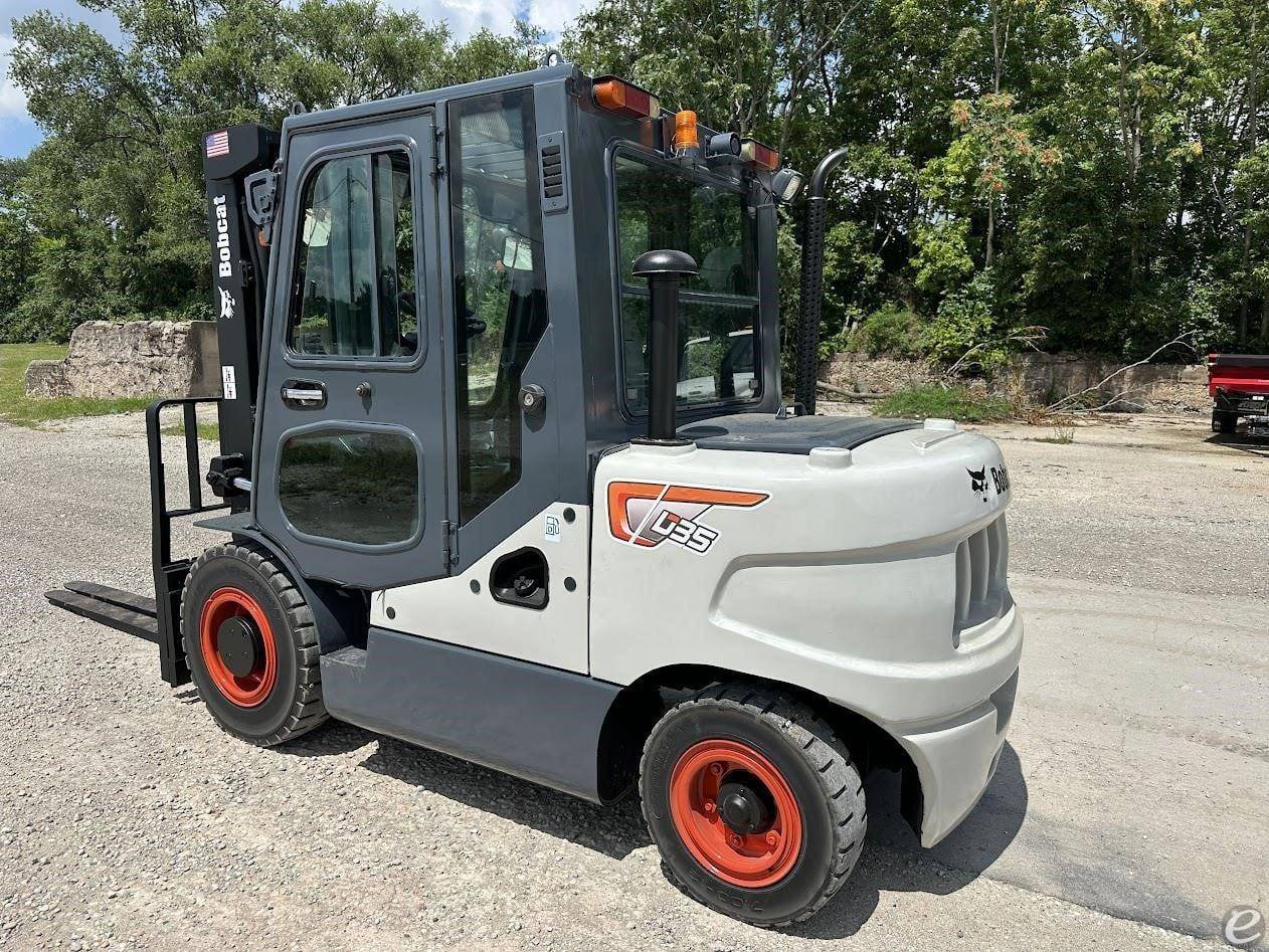 2011 Doosan D35S-5