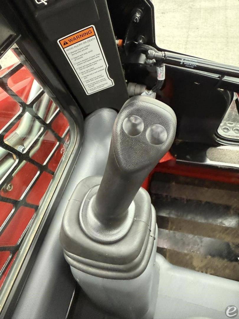 2025 Manitou 1900R