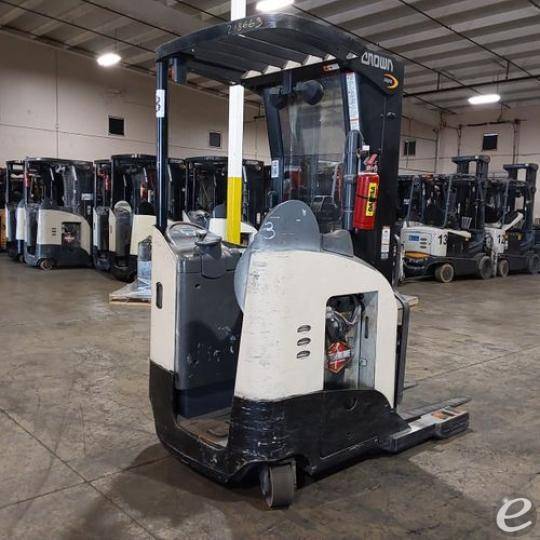 2016 Crown RR5725-45