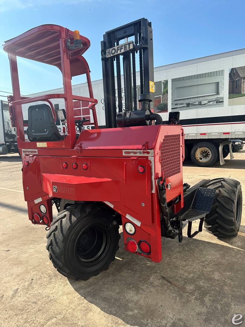 2002 Moffett M5500 Diesel Forklift - 123Forklift