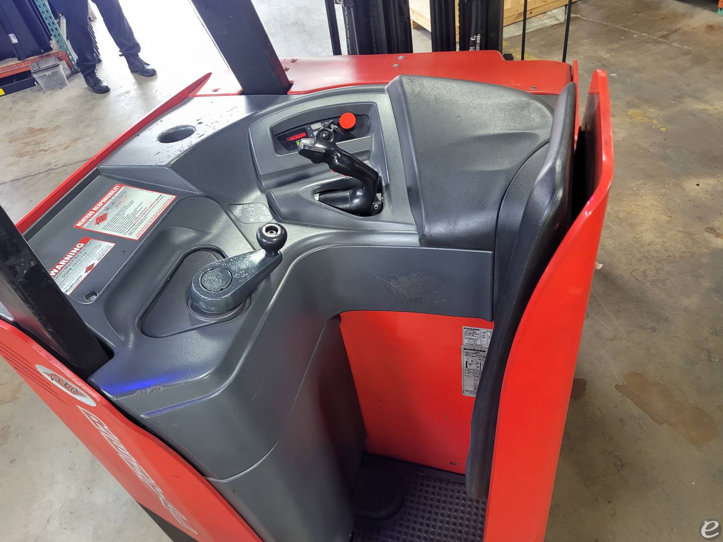 2011 Raymond 425-C50TT