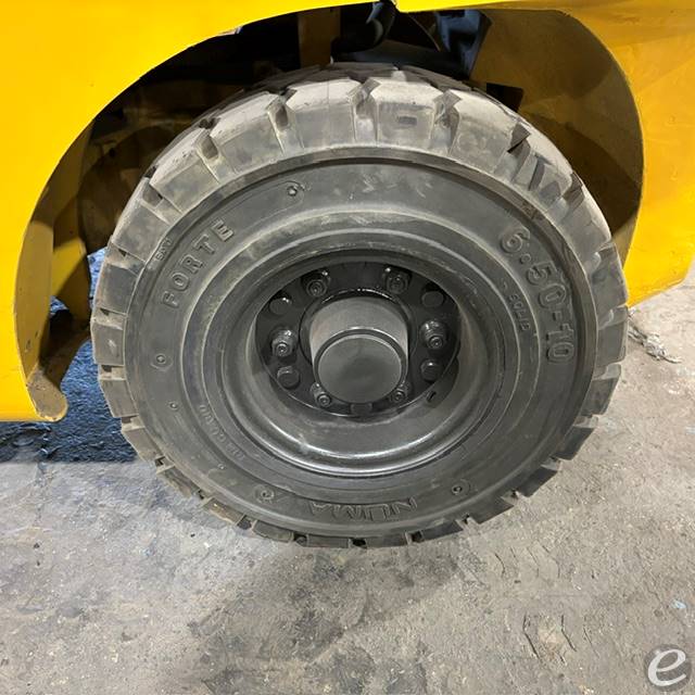2020 Yale GLP060VX