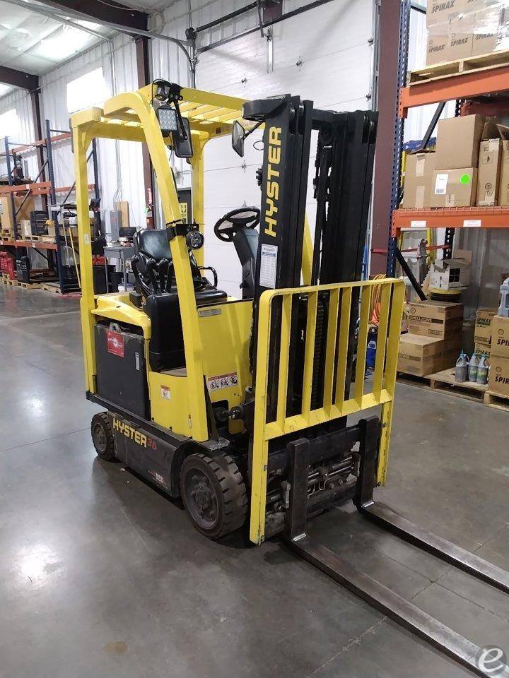 2020 Hyster E35XN