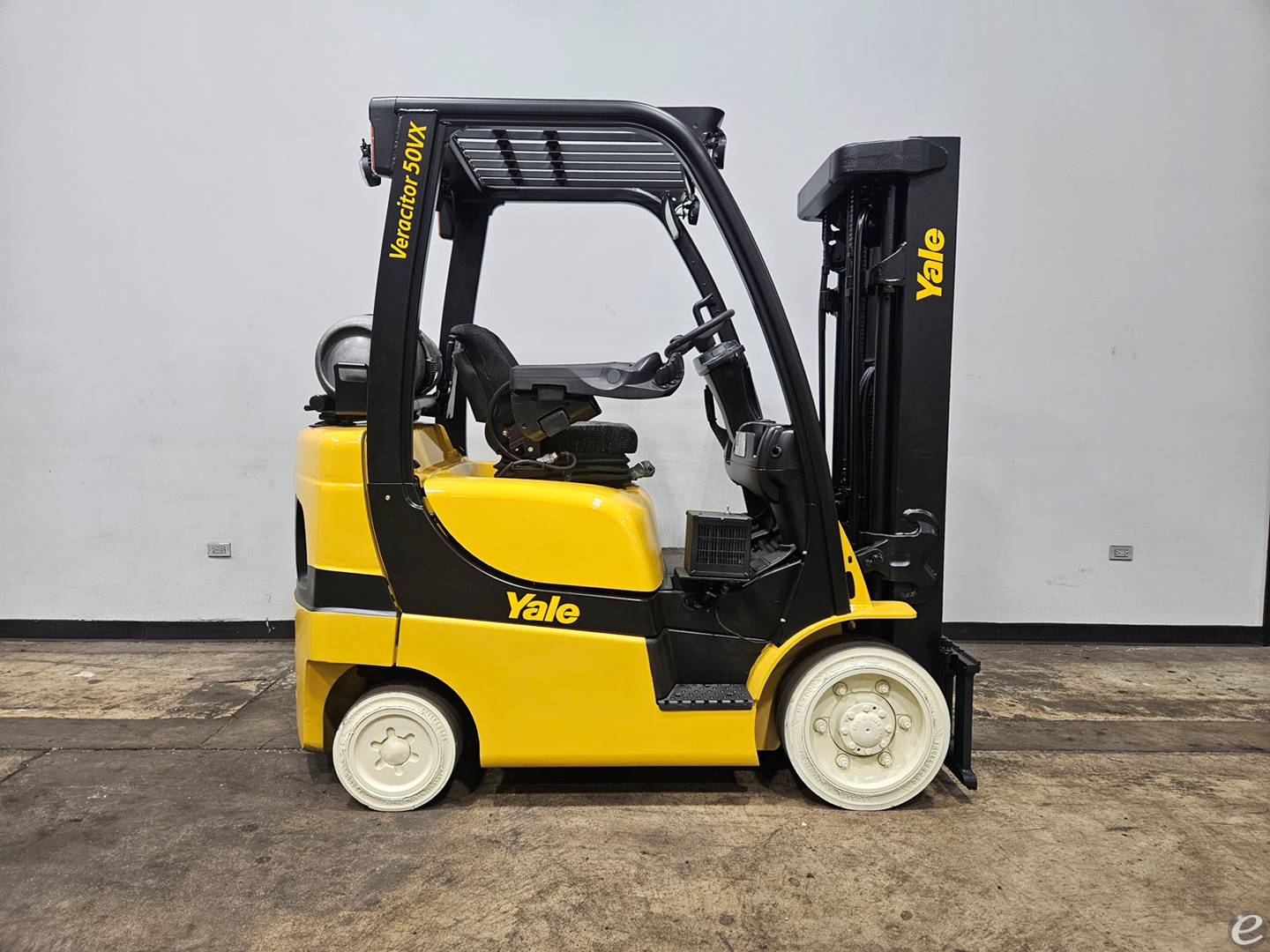 2021 Yale GLC050VX
