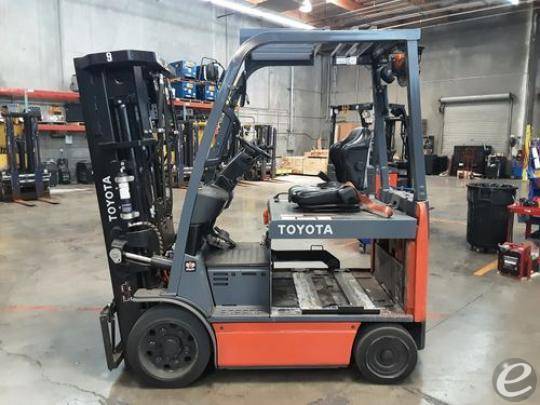 2017 Toyota 8FBCHU25 Electric Forklift - 123Forklift