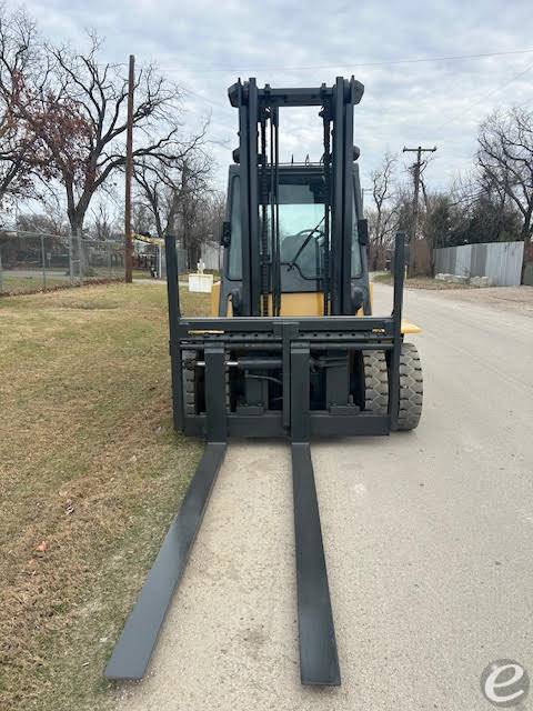 2006 Cat DP70