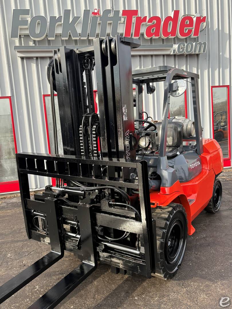 2000 Toyota 7FGU45