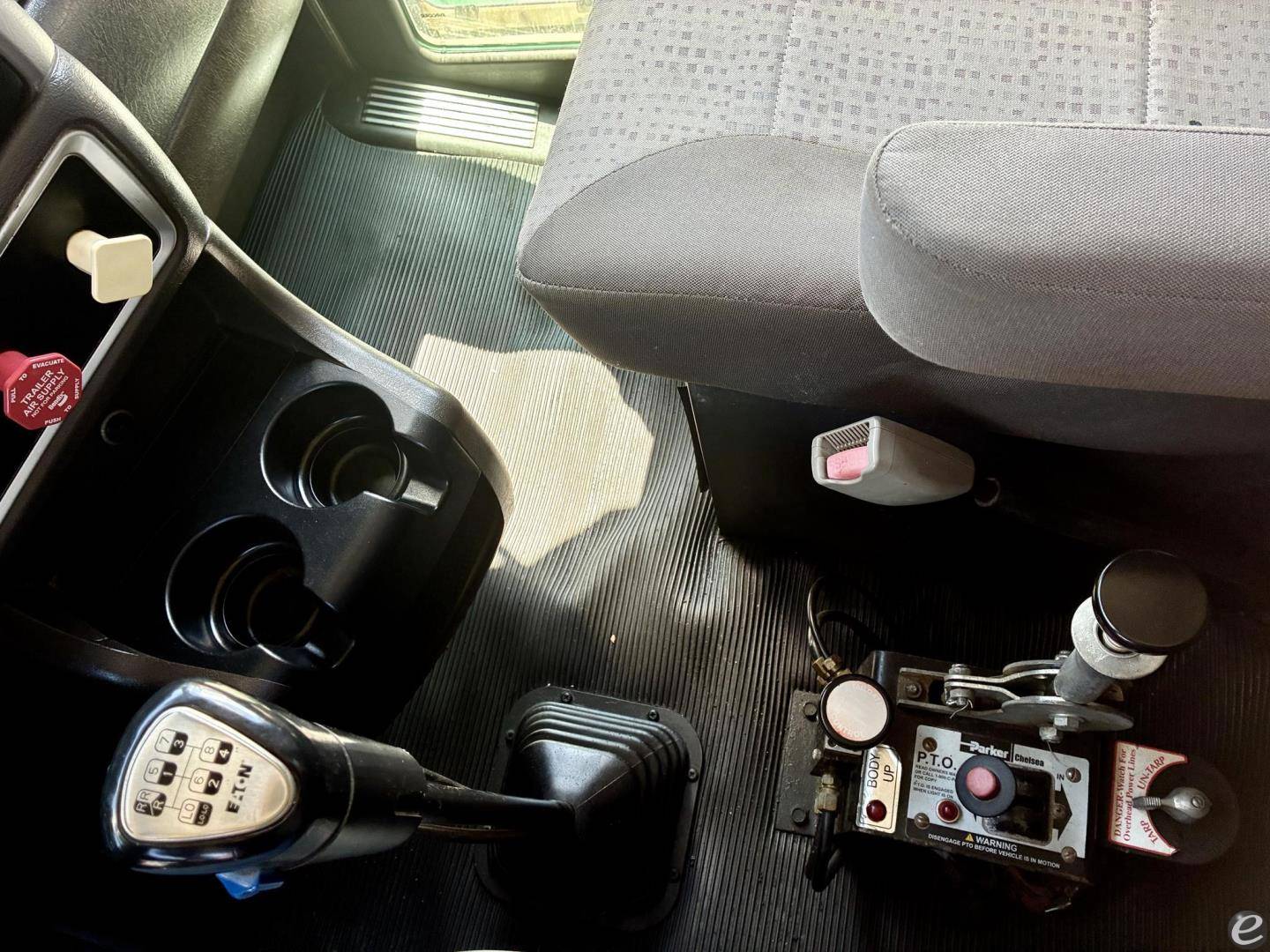 2013 Kenworth T440