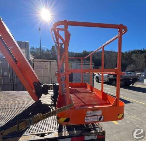 2018 JLG 460SJ