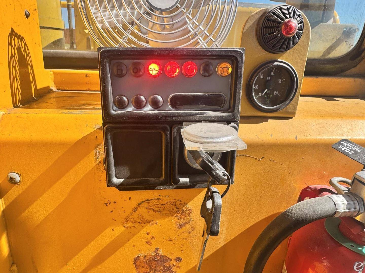 1999 Track Mobile 4650TM