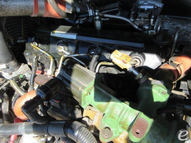 2015 JLG 1255