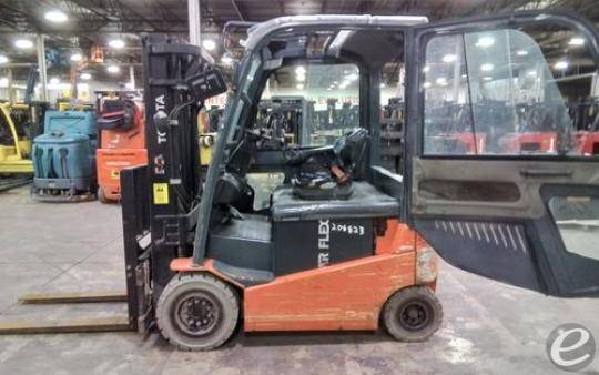 2016 Toyota 05-8FBMK30T