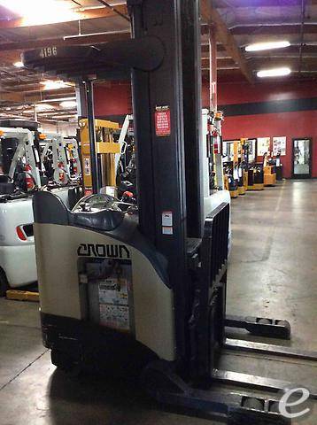 2004 Crown RR5220-45 Electric Reach Truck - 123Forklift