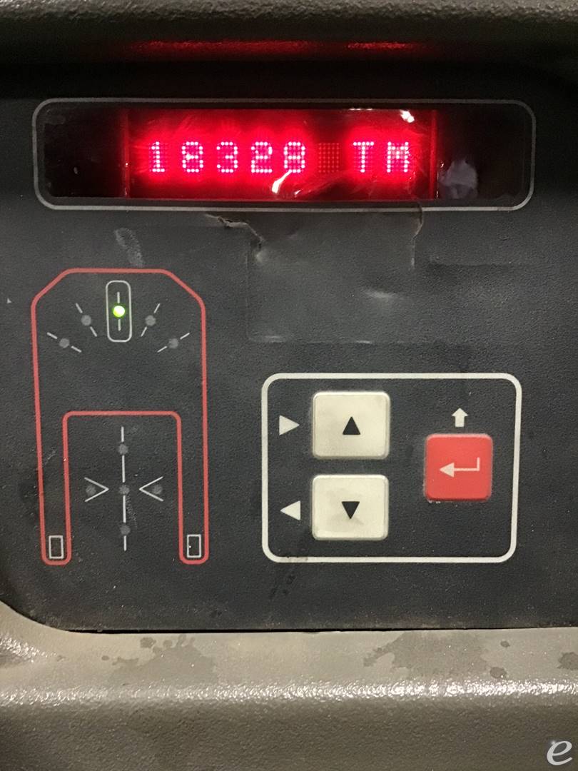 2011 Raymond 550-OPC30TT