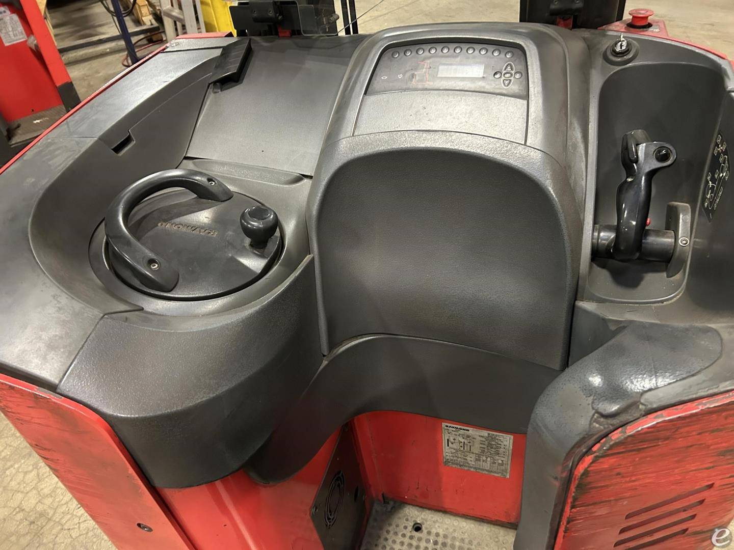 2017 Raymond 730R35TT