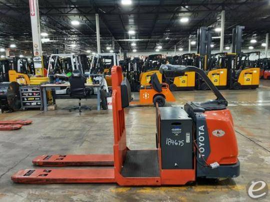 2014 Toyota 8HBC30 Electric Forklif...