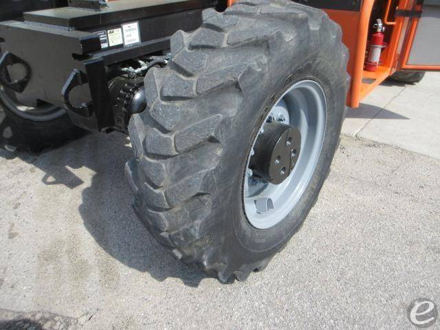 2017 JLG G15-44A