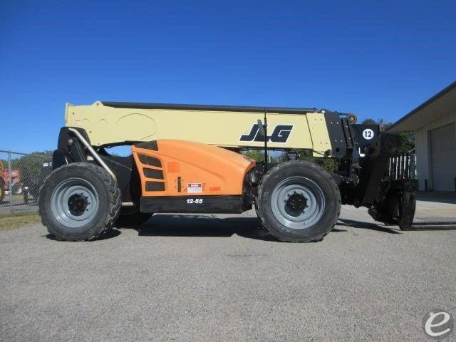2015 JLG 1255