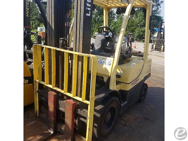 2007 Hyster H60FT LP Gas Forklift